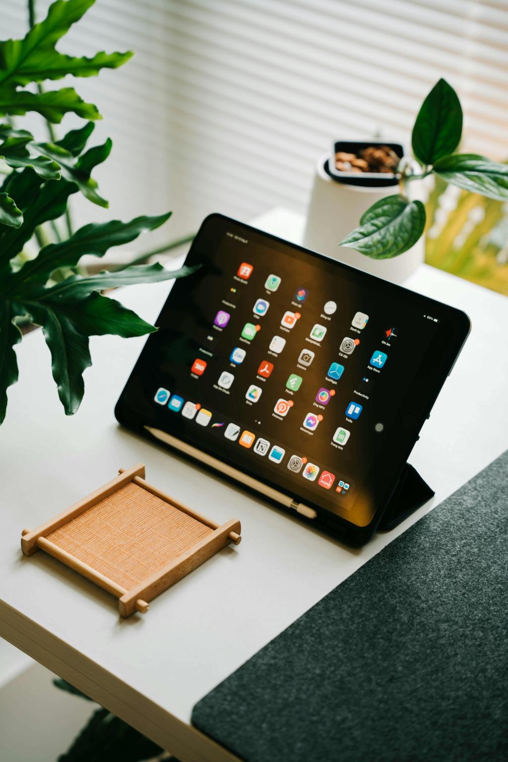 Fast Apple Tablets with Stunning Display