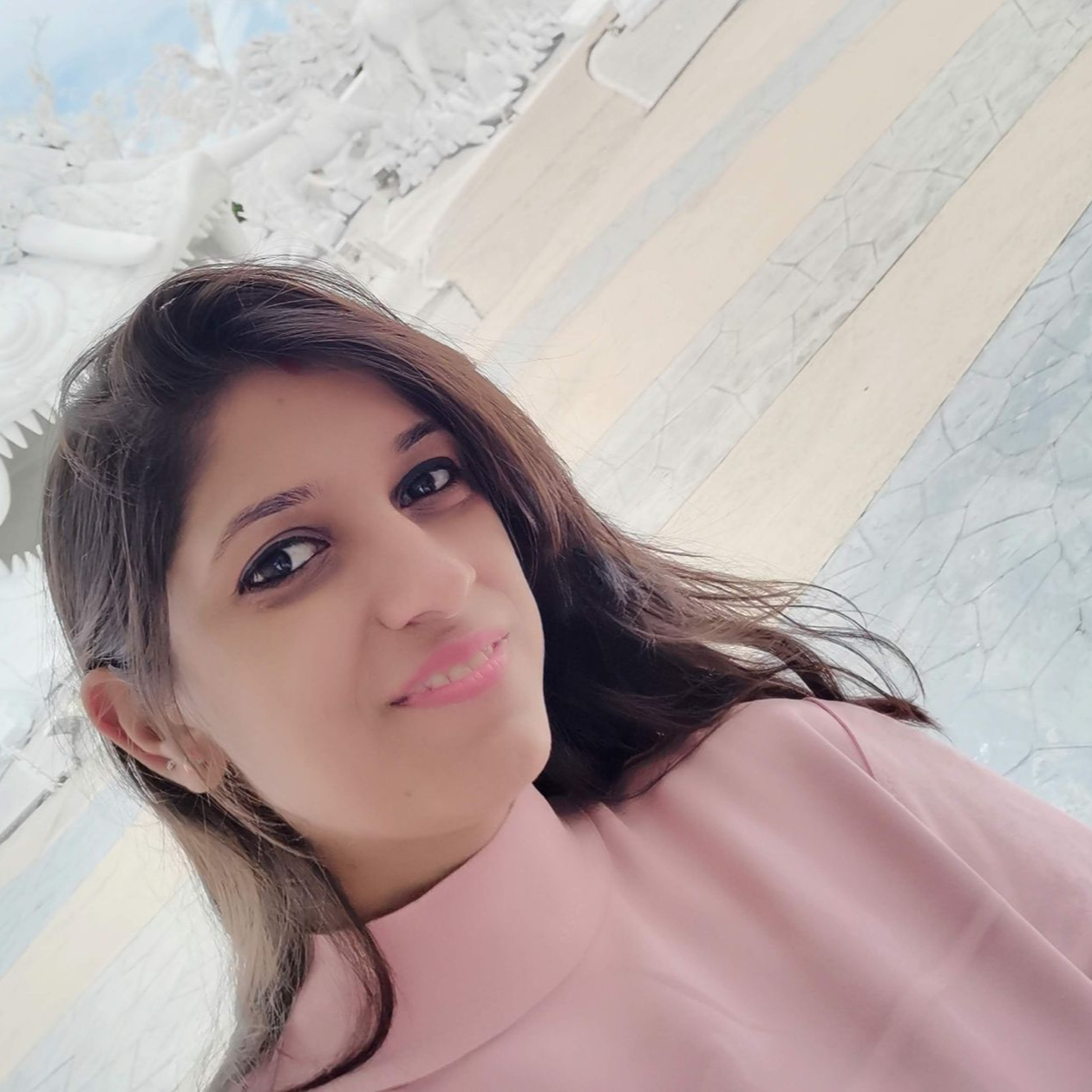 Meena Motwani profile