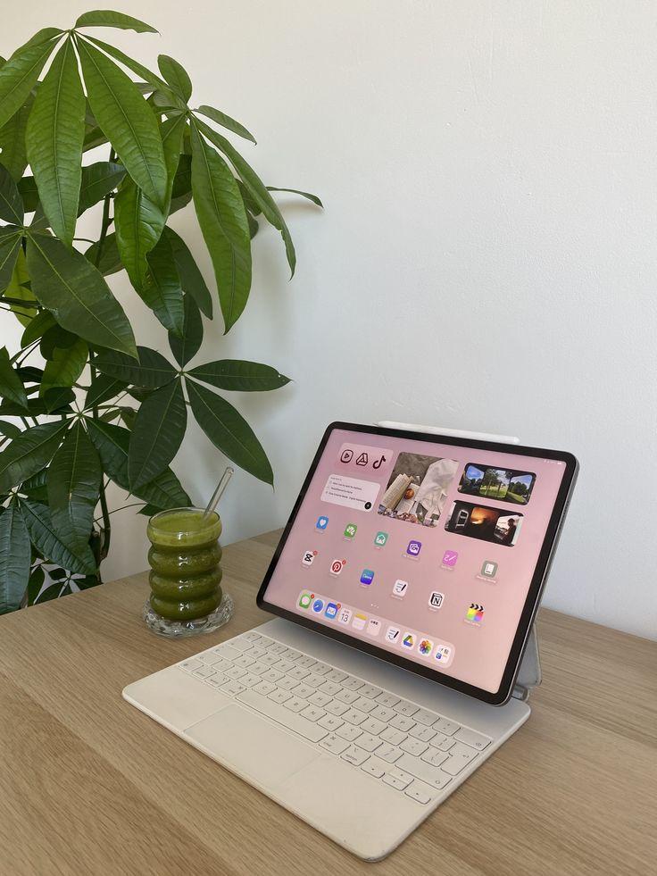 KAOTAR HSSAINI social post